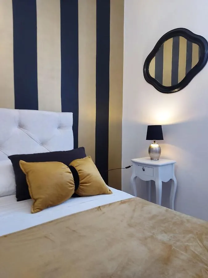 Split Luxury Oasis Apartment